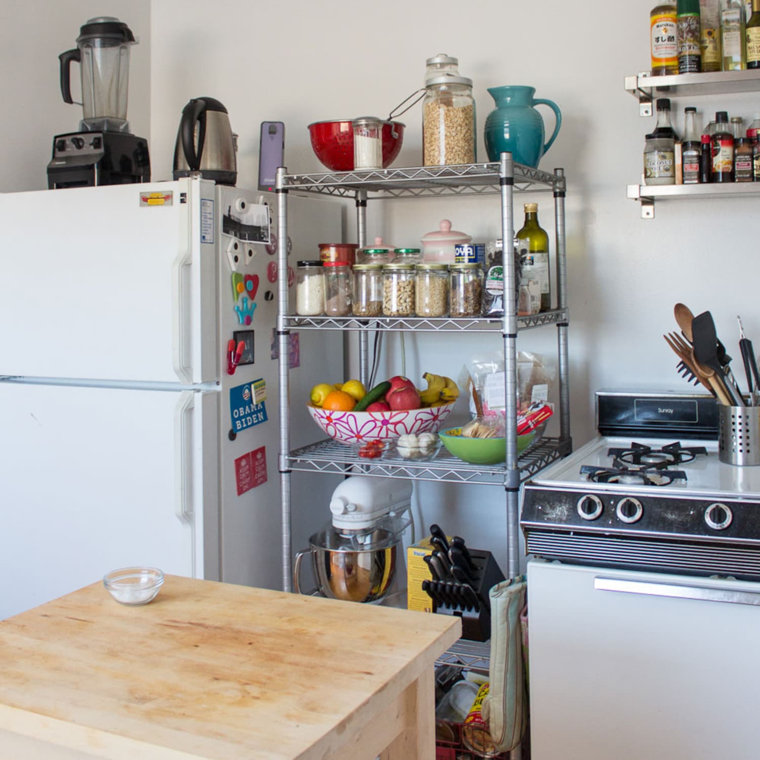 Wire kitchen sales shelves for cabinets